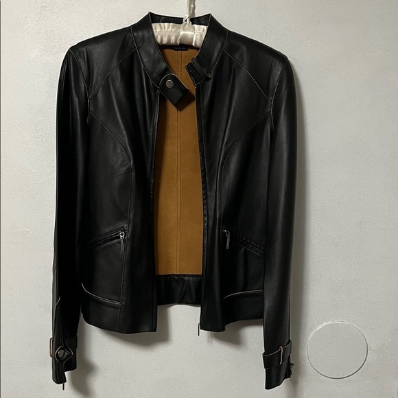 NWOT Tommy Hilfiger Black and Tan Leather Lightweight Jacket - Picture 1 of 9
